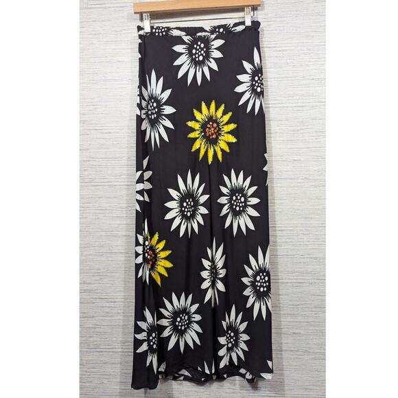 Surya Vintage Maxi Skirt With Floral / Size-Medium - Picture 2 of 6